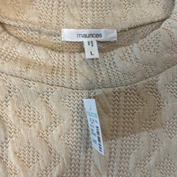 NWT Ladies size large Top from Maurice’s - Picture 2 of 12
